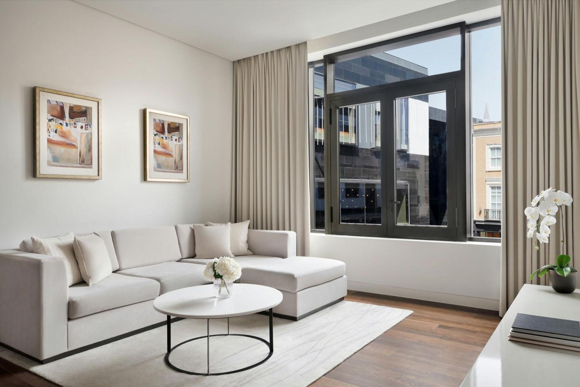 La Ville Hotel & Suites City Walk Dubai, Autograph Collection Exterior foto The living room of a typical apartment