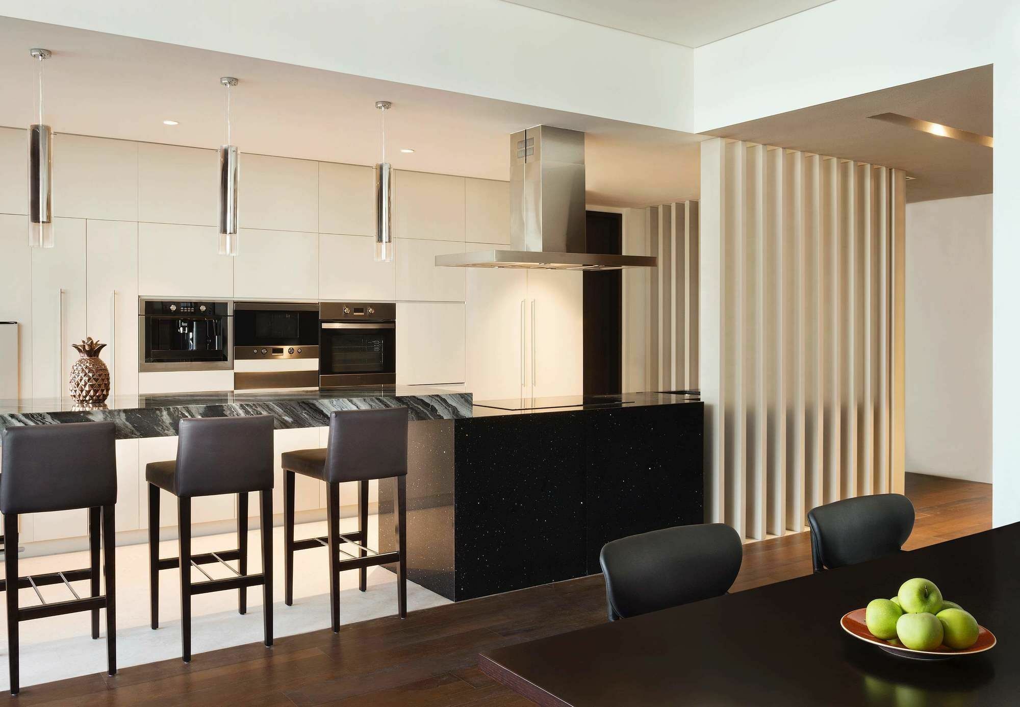 La Ville Hotel & Suites City Walk Dubai, Autograph Collection Exterior foto A modern kitchen
